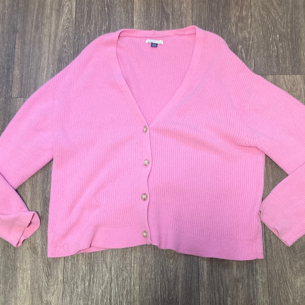 American eagle outfitters Pink oversized button up cardigan sweater medium